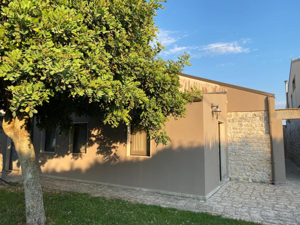Mastro Vanni - Urban Masseria Ragusa Bagian luar foto