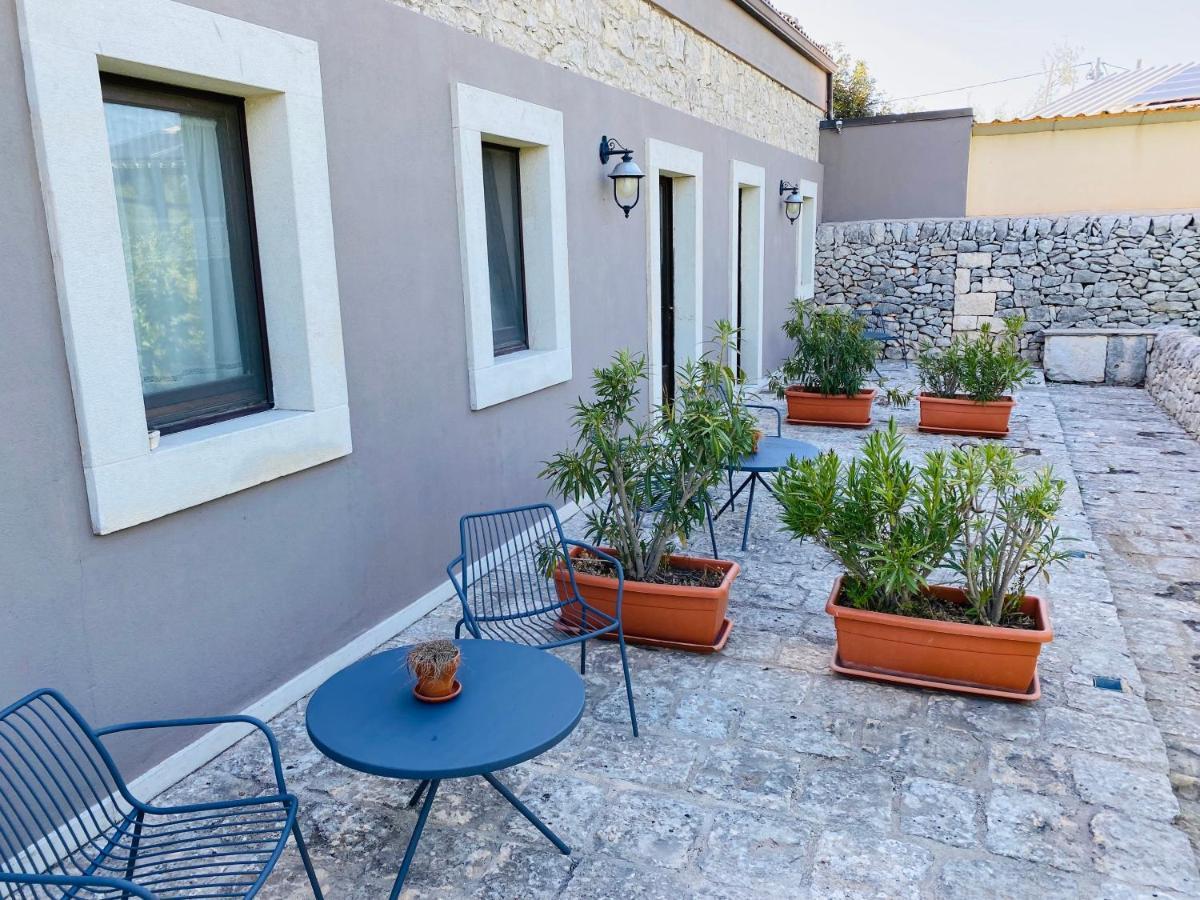Mastro Vanni - Urban Masseria Ragusa Bagian luar foto